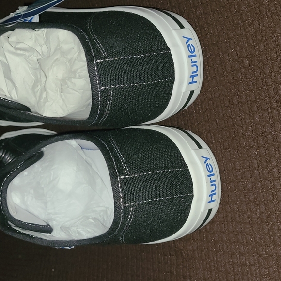 New Hurley lace look slip-ons size 10.5 - Picture 4 of 8